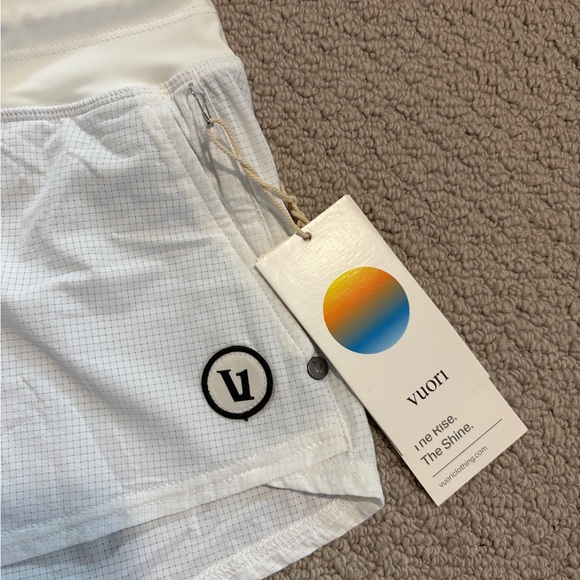 Vuori Seabreeze Shorts Size XS - Picture 4 of 10
